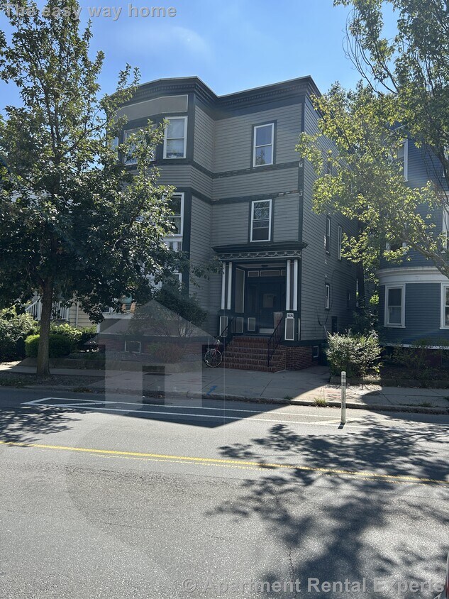 Foto del edificio - 1576 Cambridge St