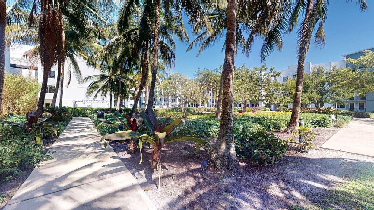 Photo - Congress Grove Apartments