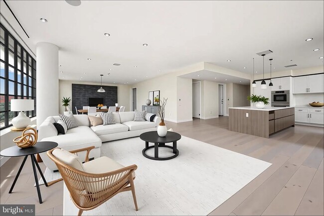 Foto del edificio - 1055 Wisconsin Ave NW