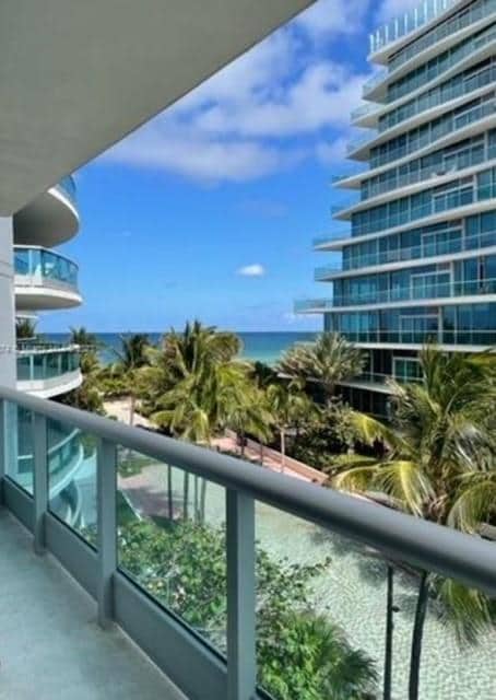 Building Photo - 9401 Collins Ave