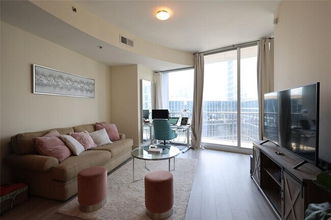 Foto del edificio - 1080 Peachtree St NE