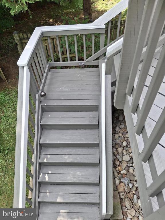 Foto del edificio - 479 Montalto Dr