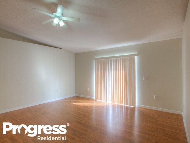 Building Photo - 4870 Preserve Blvd