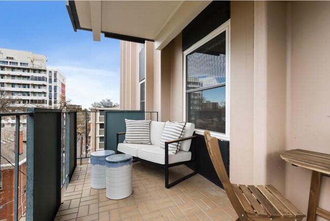 Foto del edificio - 1265 Race St