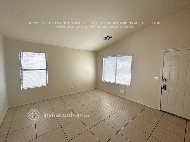 Foto del edificio - 8560 W Hatcher Rd
