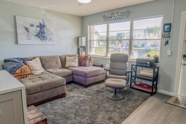 Foto del edificio - 246 Northampton M