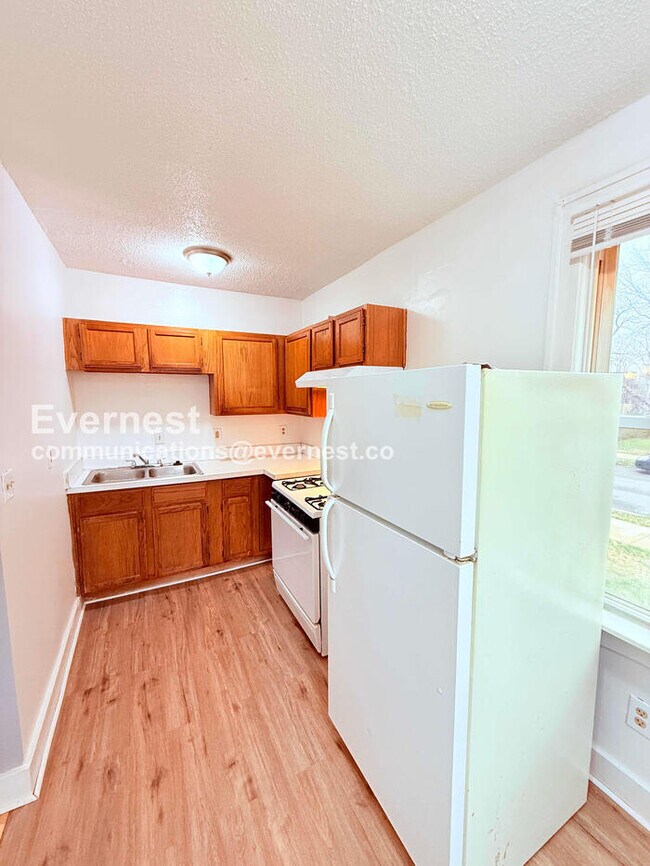 Foto del edificio - 8000 Pilgrim St