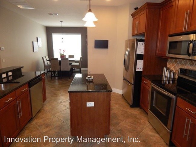 Foto del edificio - 4 br, 3 bath House - 519 Crown Clover Ave