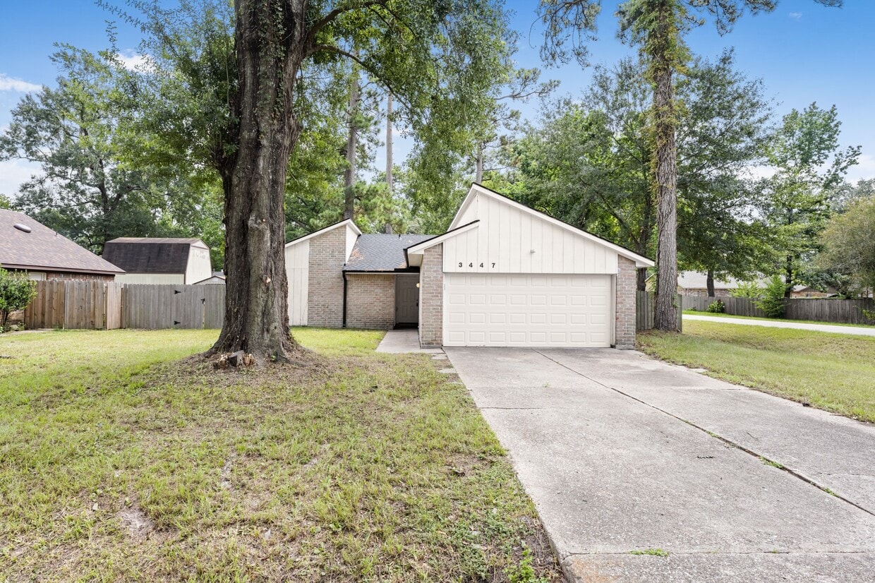 Primary Photo - 3447 Valerie Ln