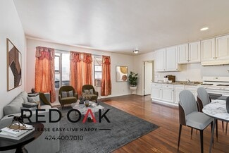 Building Photo - 1352 N Las Palmas Ave