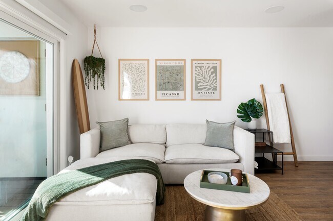 Foto del edificio - 20638 CA-1