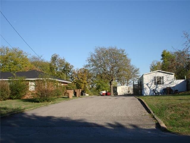 Building Photo - 622 Croley Dr