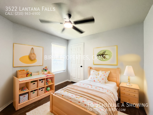 Building Photo - "Charming 3-Bed Sanctuary with 2 Full Bath...