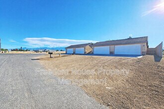 Building Photo - 1041 Marne Ct