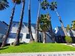 Primary Photo - 1185 N Kenmore Ave