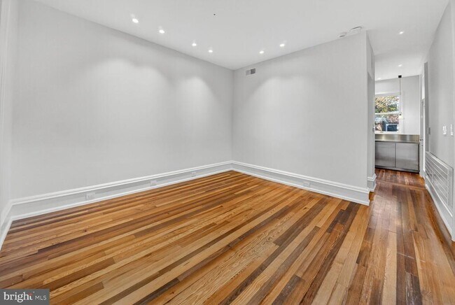 Foto del edificio - 917 O St NW