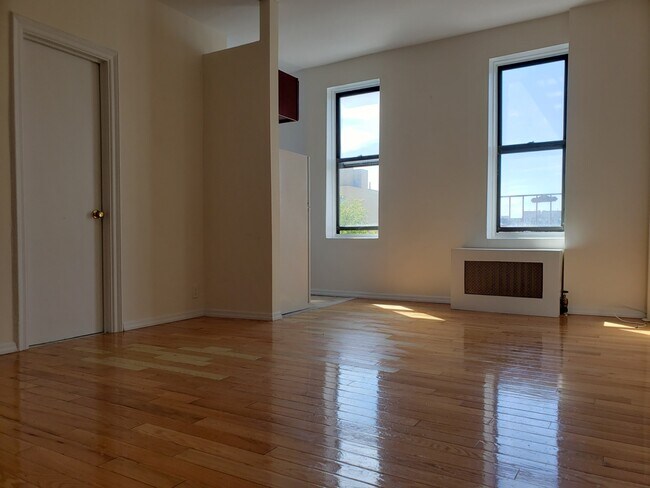 Foto del edificio - 150 Brighton 15th Street