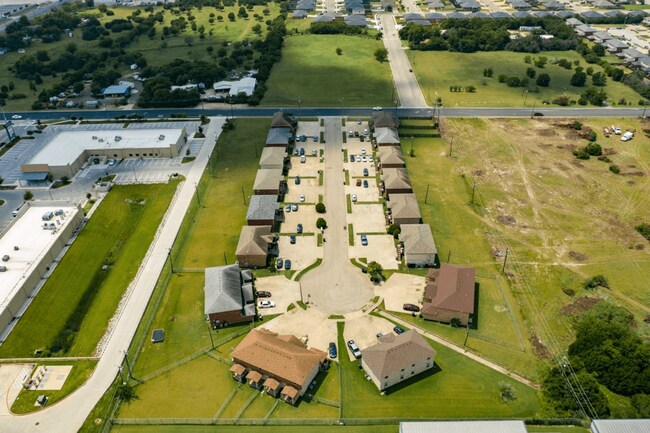 Building Photo - 1105 Horizon Dr