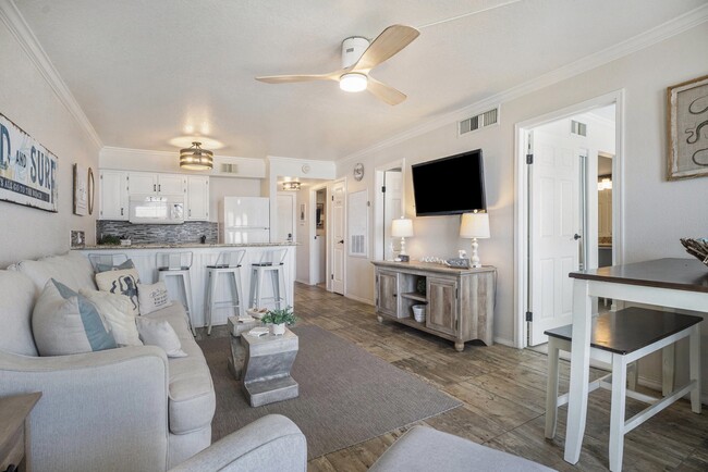 Foto del edificio - 6300 Seawall Blvd