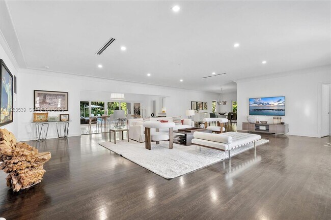 Foto del edificio - 641 Island Rd