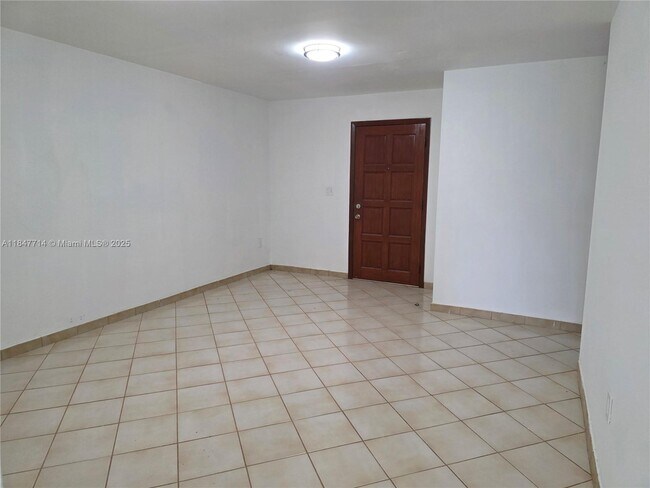 Building Photo - 10629 SW 68th Terrace