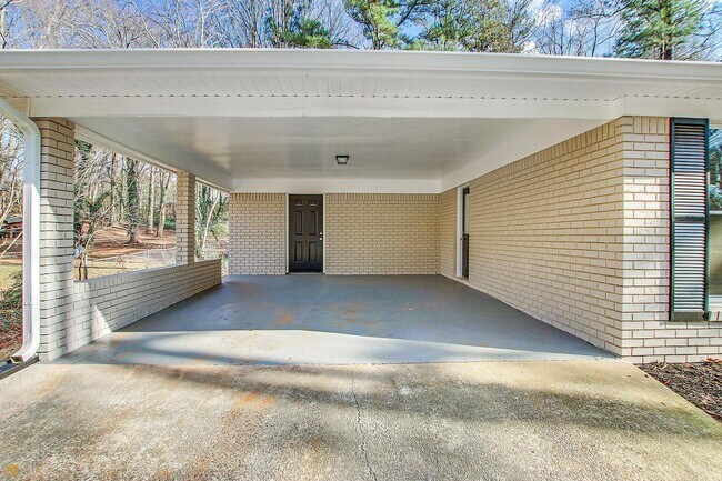 Building Photo - 3850 Bright Star Rd
