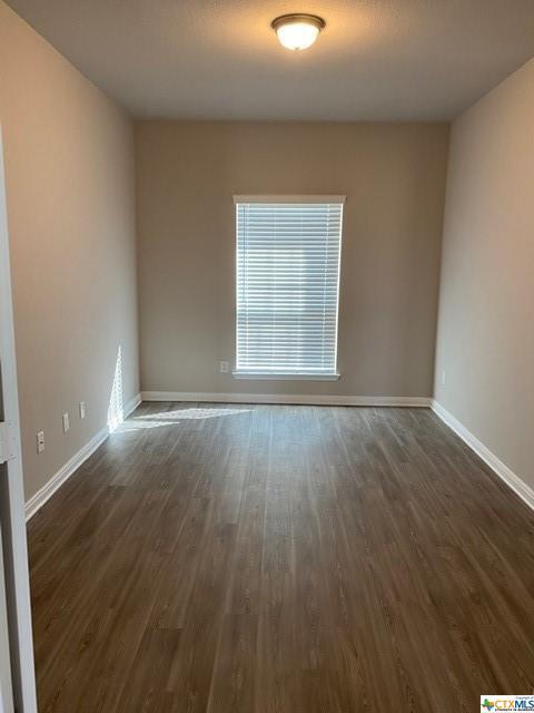 Building Photo - 2028 Dade Loop