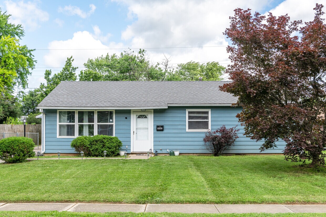 Foto principal - 5347 Haverfield Rd