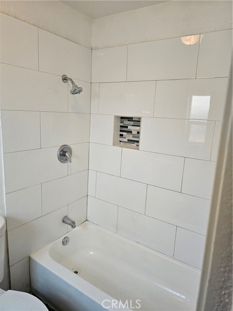 Foto del edificio - 2268 Genevieve St N