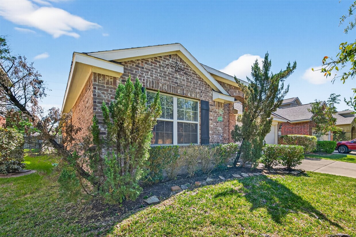 66 W Lasting Spring Cir, Spring, TX 77389 - House Rental in Spring, TX ...