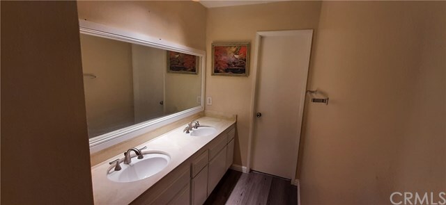 Building Photo - 4549 W 164th St