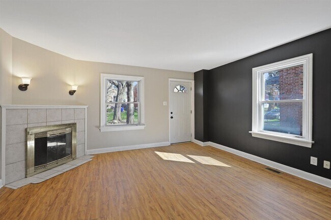 Building Photo - Coming Soon -Semi-Attached Family Home Loc...
