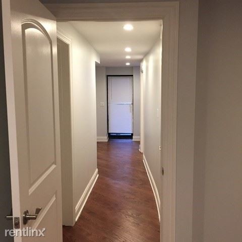 Building Photo - 2 br, 2 bath Condo - 170 W Burton Pl