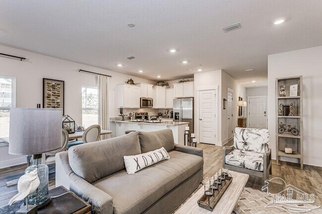 Foto del edificio - 1634 Iroquois Ct