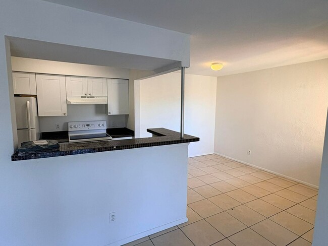 Photo - 1/1 Condo for Rent in Fort Myers