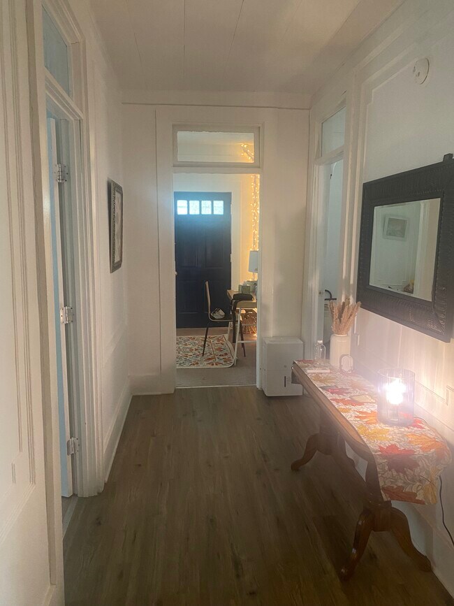 Foto del edificio - 101 Hynes Ave