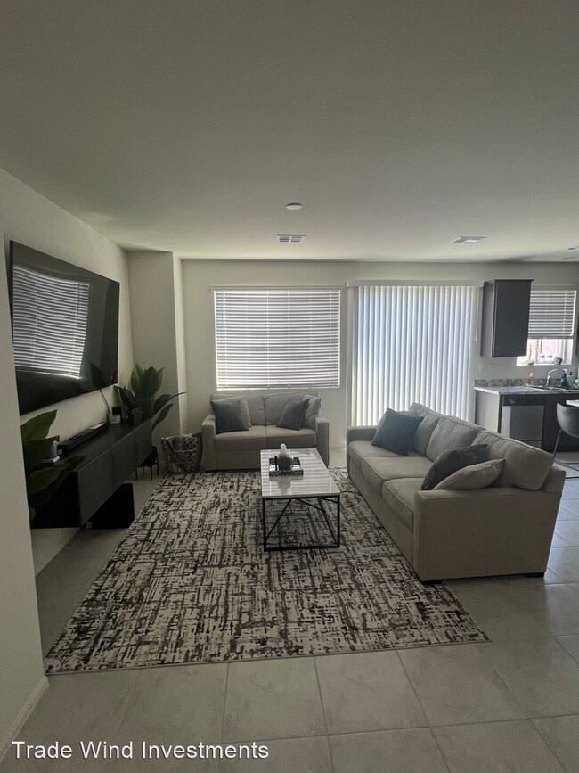 Building Photo - 4 br, 2.5 bath House - 89 PALM PARK COURT