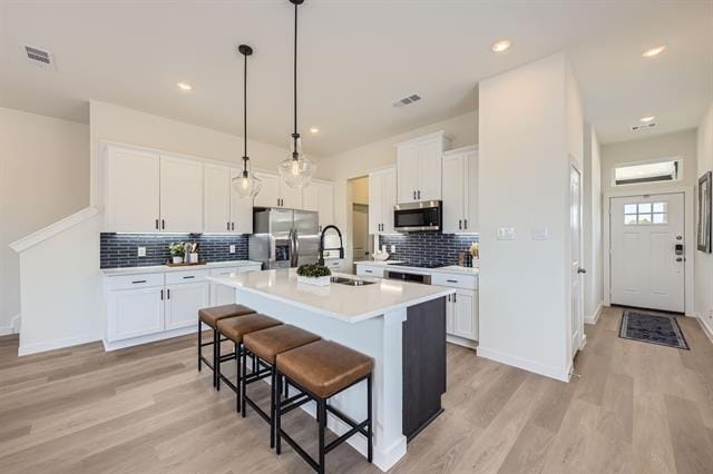 Building Photo - 201 Lily Pad Dr