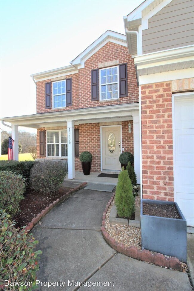 Building Photo - 10830 Mountain Springs Dr