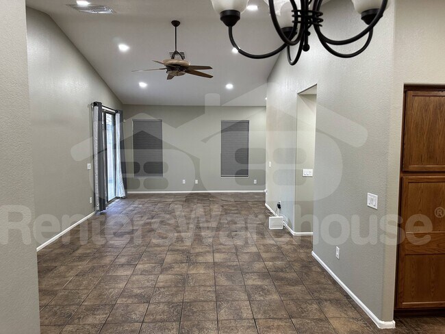 Building Photo - 1151 N 159th Dr