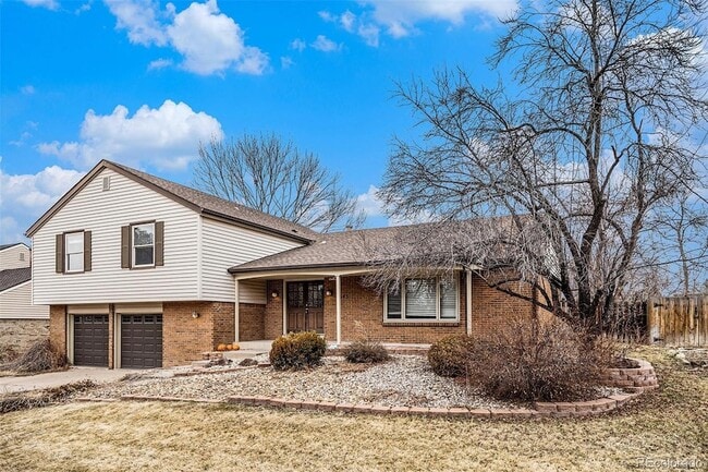 Building Photo - 8345 E Hinsdale Ave