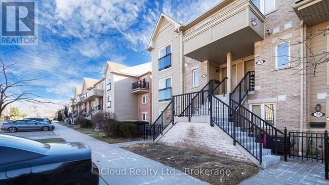 Building Photo - 4975 Southampton Dr