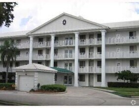 Building Photo - 3507 Village Blvd