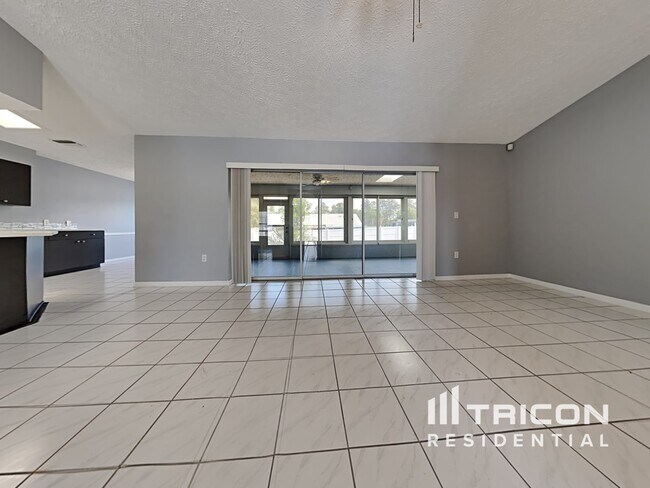 Building Photo - 7028 Covewood Drive Spring Hill FL