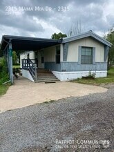 Building Photo - 2315 Mama-Mia Dr
