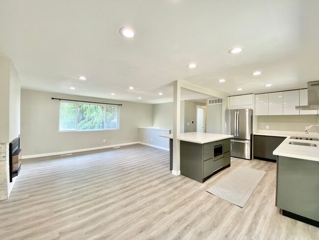 Foto del edificio - Great Home for rent