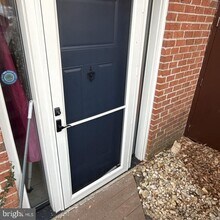 Building Photo - 538 Brummel Ct NW