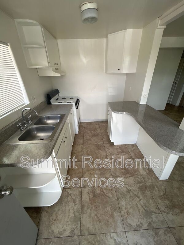 Foto del edificio - 2539 N Columbus Blvd