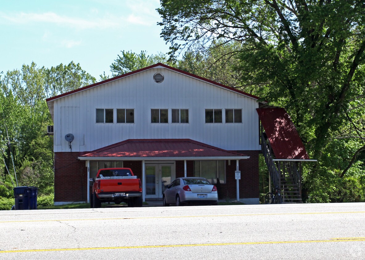 Primary Photo - 809 Seaton Ave