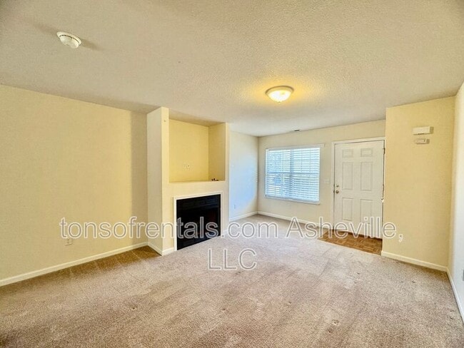 Foto del edificio - 85 Farington Cir